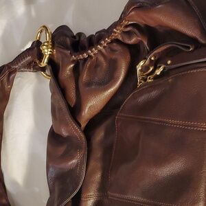 B Makowsky large purse REAL LEATHER LEOPARD PATTERN INSIDE